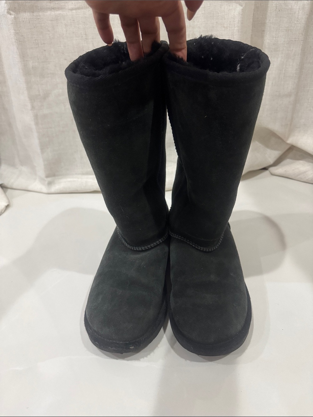 Ugg Kids Classic Tall Boots in Black